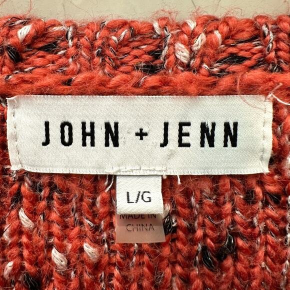 JOHN + JENN | Red Marled Chunky Knit Cropped Sweater | Size Large - Picture 5 of 6